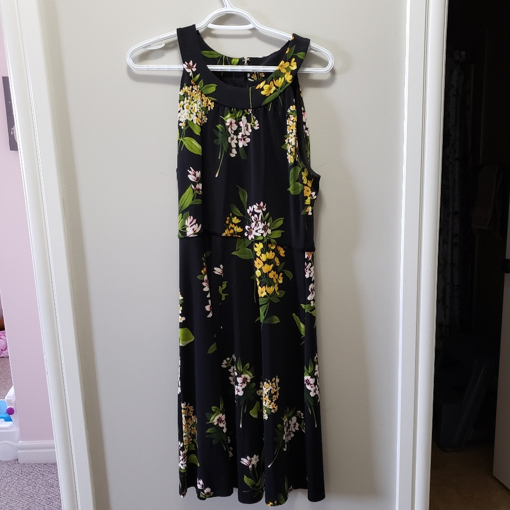 Women's Tommy Hilfiger dress. Size 10.